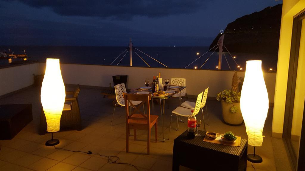 V.I.P. Baia Lägenhet Machico  Exteriör bild